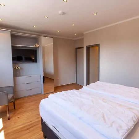 Apartment Waldfrieden 1 Mit Garten Und Grill